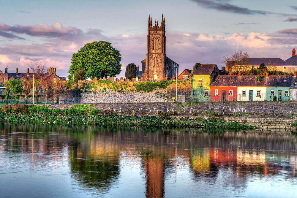 Shannon river scenery in Limerick city, Ireland. Ireland road trip