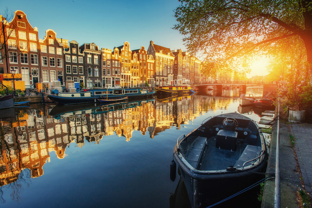 #amsterdam #canal #sunset #netherlands 