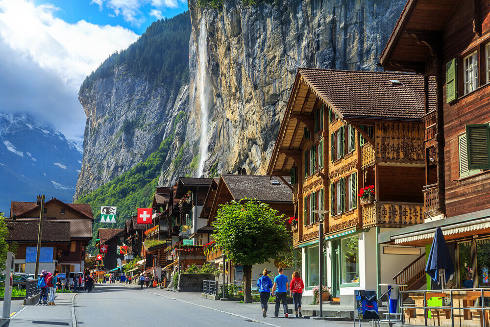 #Lauterbrunnen #Switzerland #village 
