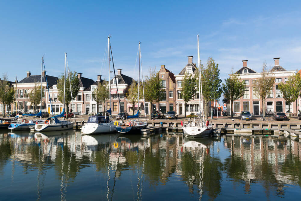 #Harlingen #Netherlands #Holland #smalltowns