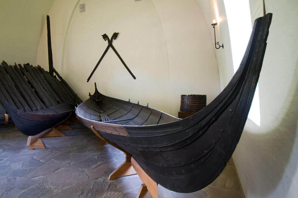 viking boat - viking tour